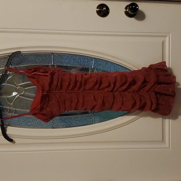 Red City Studio Size 7 from Macys - Picture 2 of 4